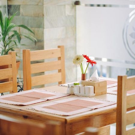 Pema Boutique Hotel Катманду Екстериор снимка