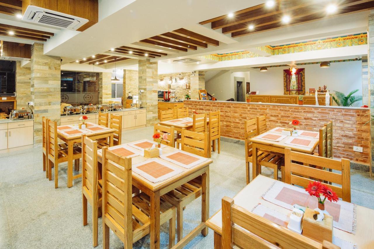 Pema Boutique Hotel Катманду Екстериор снимка