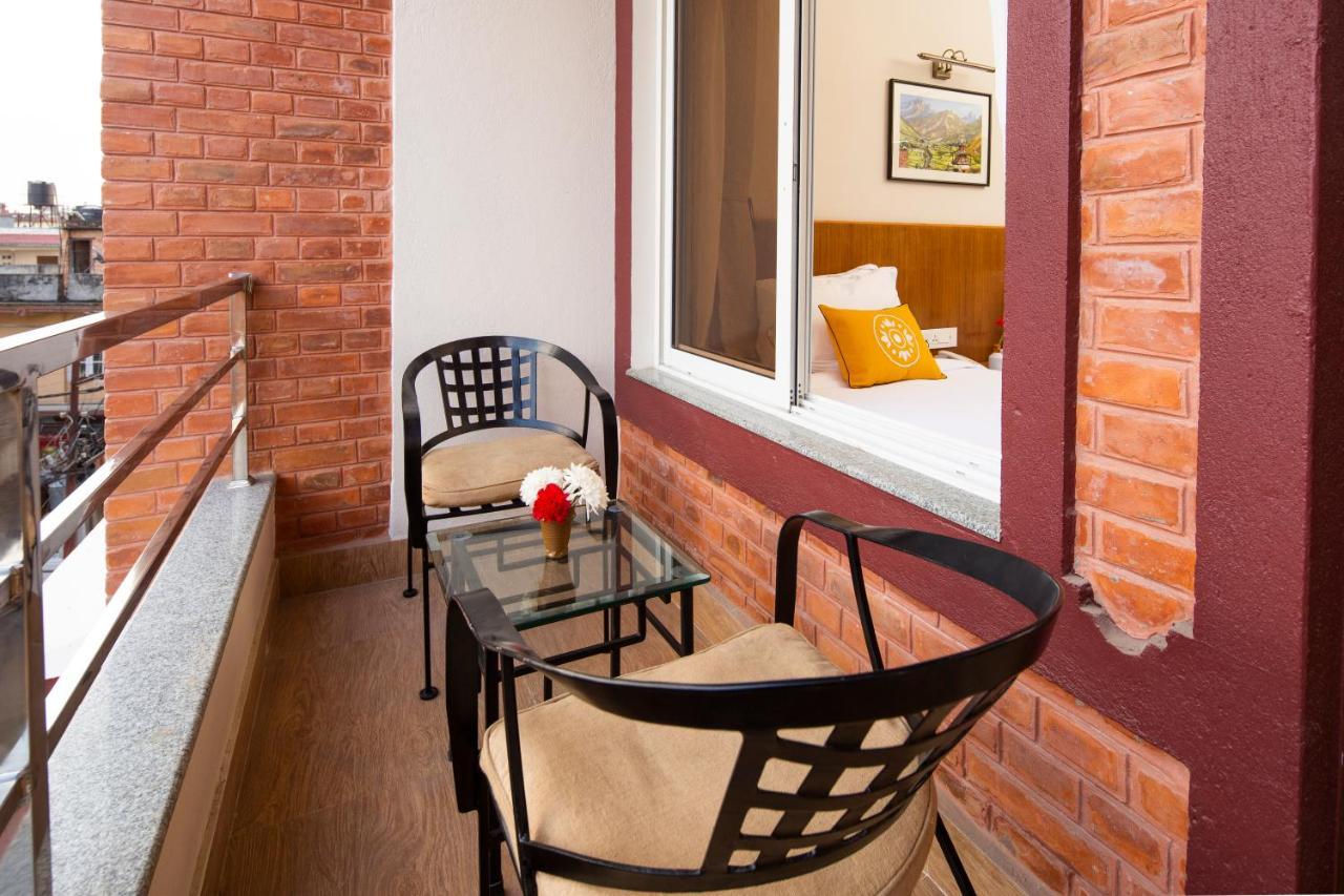 Pema Boutique Hotel Катманду Екстериор снимка
